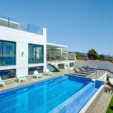 Luisa Seaview 4 Casasol Villa *